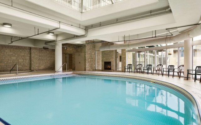 The Falls Hotel & Inn