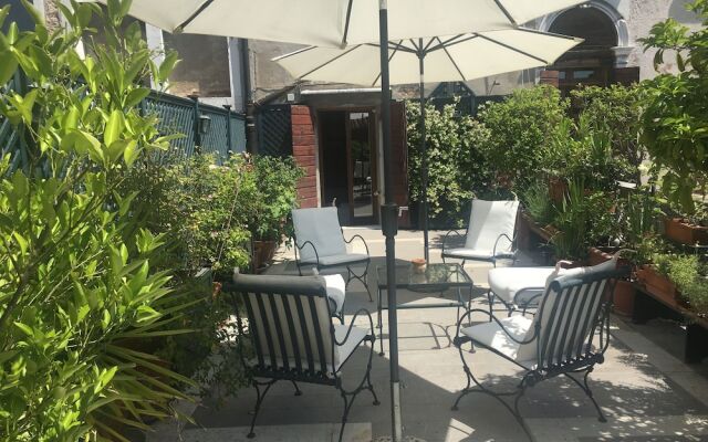 Luxurious Palazzo in Venice in the Rialto Area With Housekeepercook