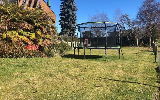 Kinloch Lakeview Lodge - Taupo