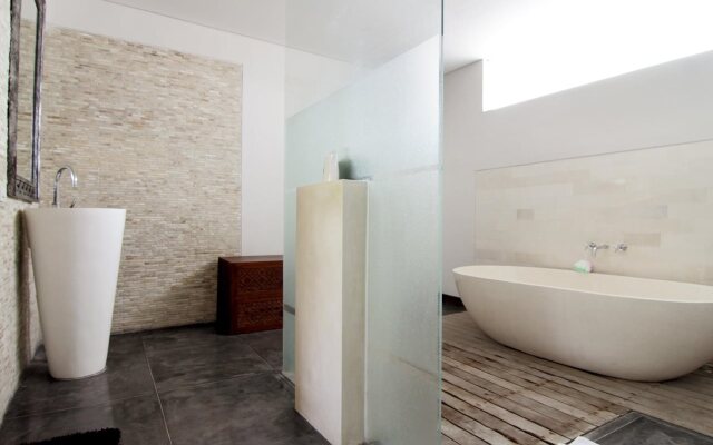 The Radian Villa