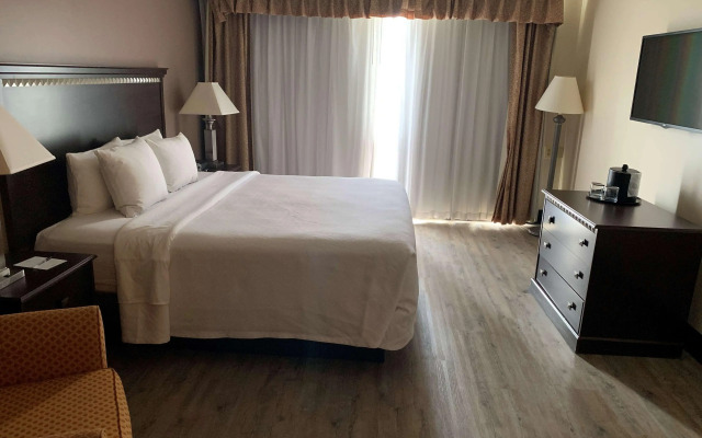 Radisson Hotel Lenexa Overland Park