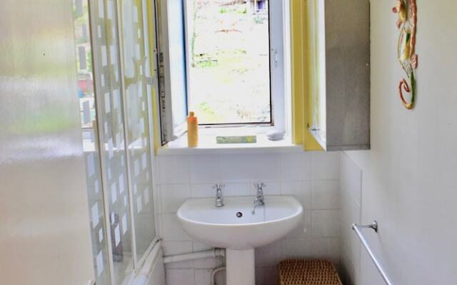 1 Bedroom Apartment With Balcony And Seaviews