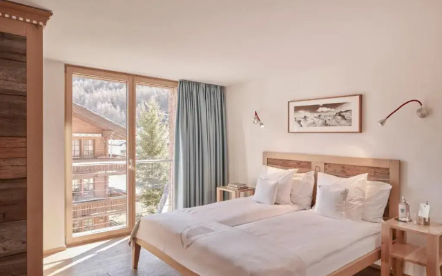 Hotel Firefly
