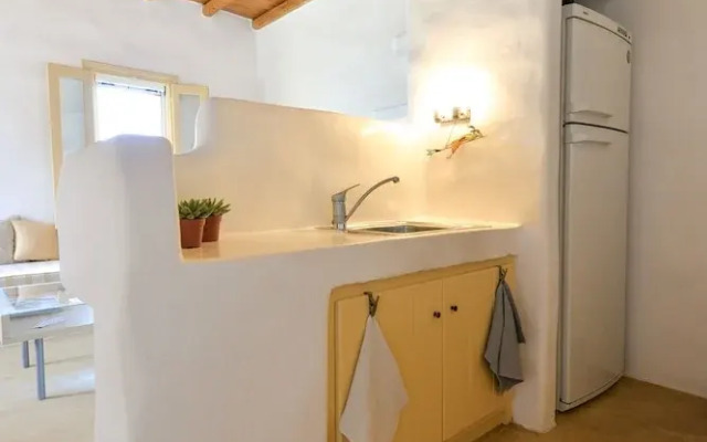 Sea-aura House in Tinos