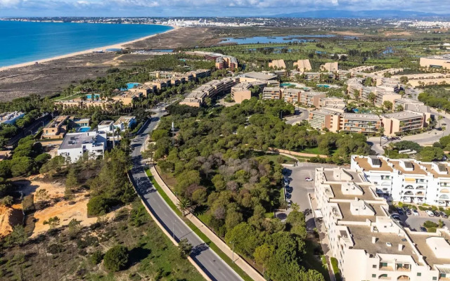 Salgados 1 Bedroom Apartment - 500m da Praia