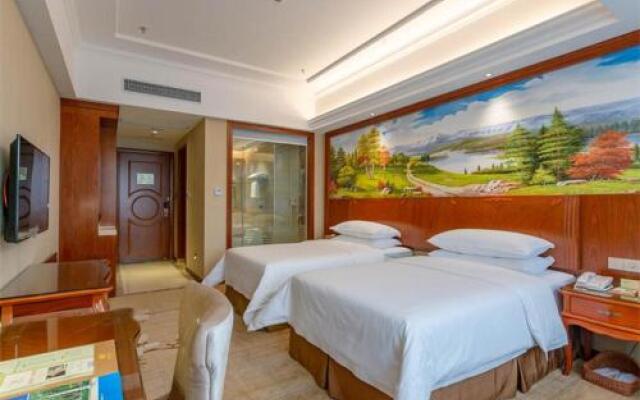Vienna Hotel Shaoguan Qujiang Shunjing
