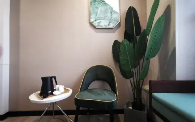 Bindao Holiday Inn(Tanggu Commercial Center Store, Binhai New Area)