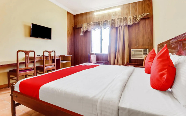 OYO 29077 Hotel Ratandeep