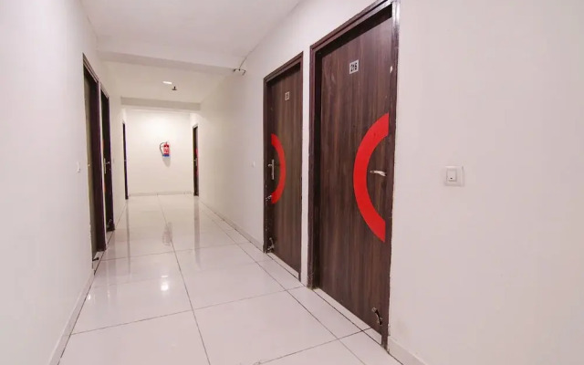 Fabhotel Moro Rohini Sector 11