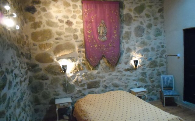 Château le Combet - Gite Marie Antoinette