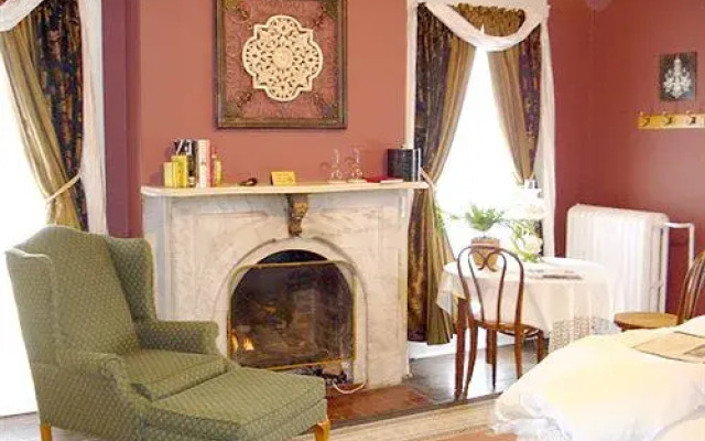 Bernadine's Stillman Inn