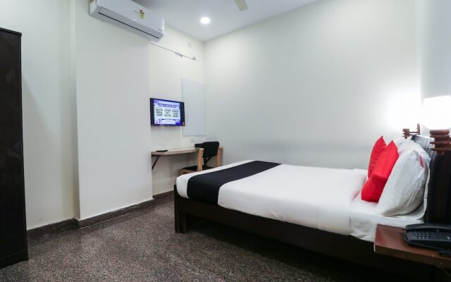 Capital O 67657 Schmear Suites