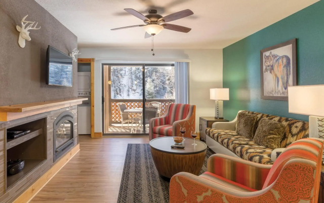 WorldMark Red River