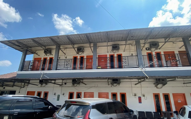 Wisma Al-Araf Syariah Mitra RedDoorz Palembang