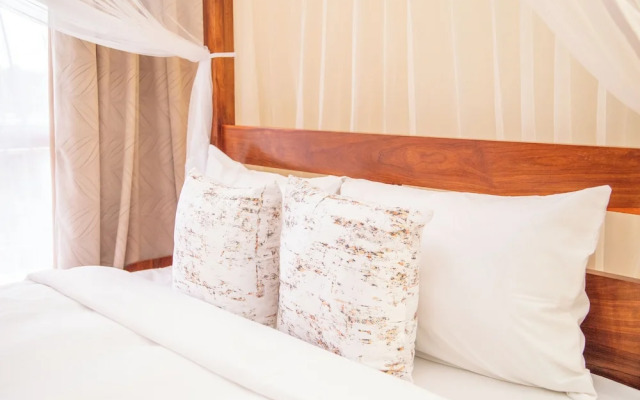 Skylark Hotel