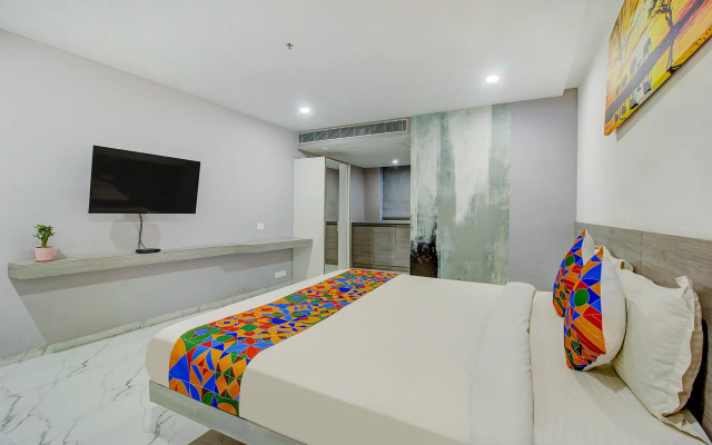 Fabhotel Ssr Fern Suites