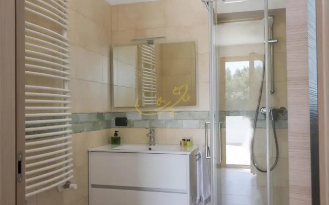 TD Trulli Bruco Large Pool for Family Fun