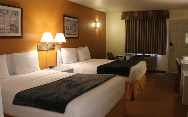 R & R Inn & Suites