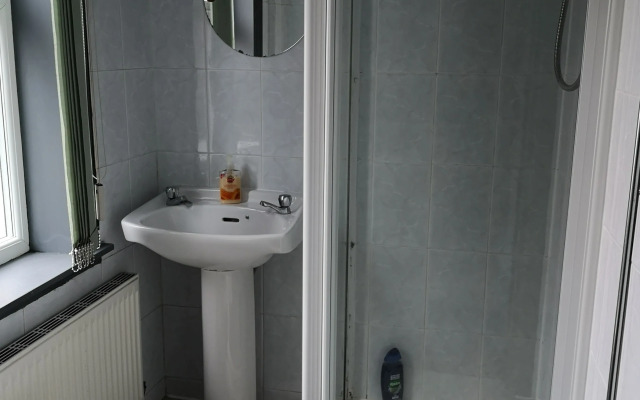 Chimneys Guest House