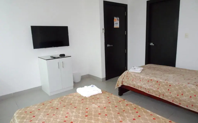 Quo Luxury Room 1 minute to Airport