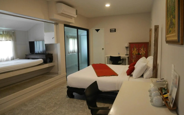 Silp-Pa Phra Nakhon Si Ayutthaya Hotel