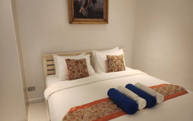 A2-stunning Seaview 4brs3baths Duplex Karon City