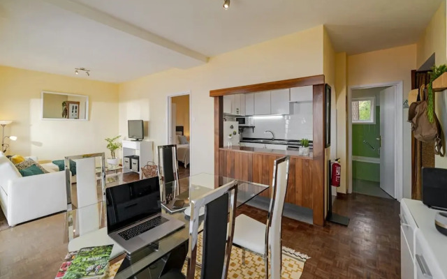 The Sunny Apartment by Atlantic Holiday