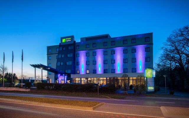 Holiday Inn Express Frankfurt Airport by IHG
