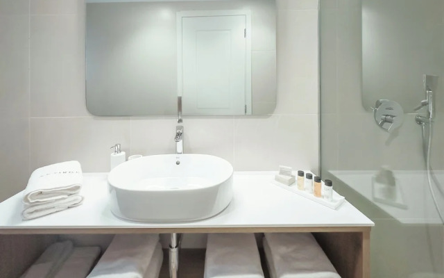 ASTIKON Xenofontos Suites
