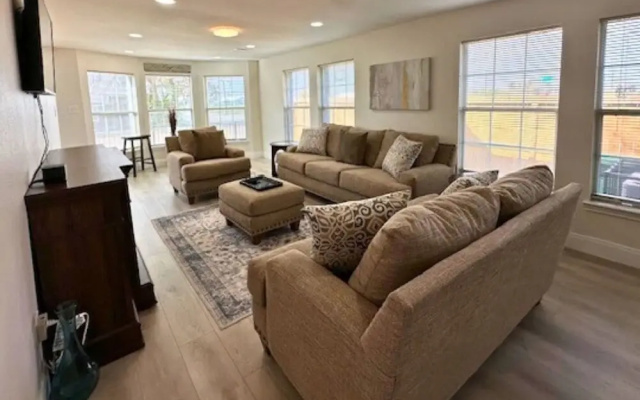 Family-friendly Stay Near Downtown Houston