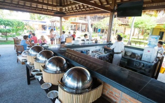 Royal Regantris Villa Karang