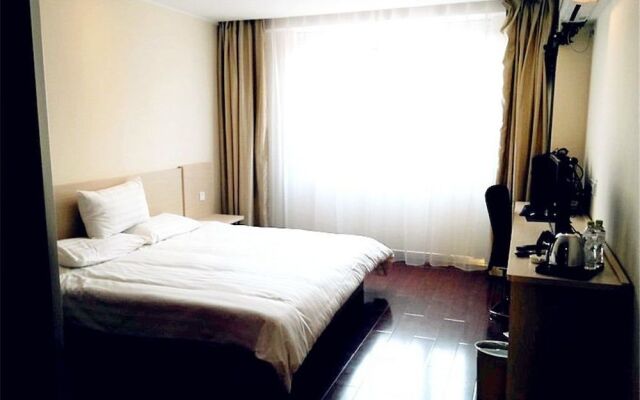 Hanting Hotel (Kunming Chenggong)