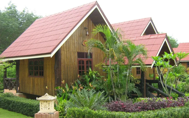 Jakraphat Resort