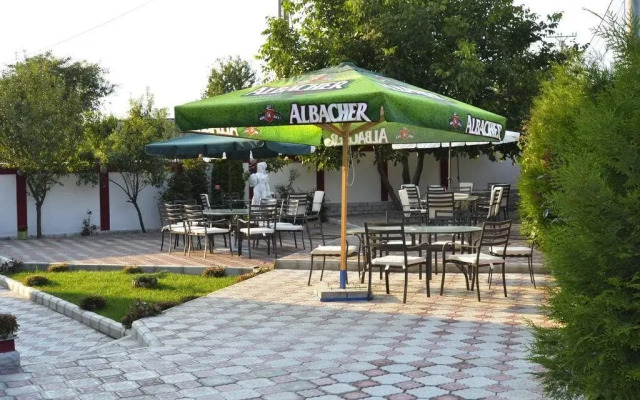 Motel - Restaurant Leon