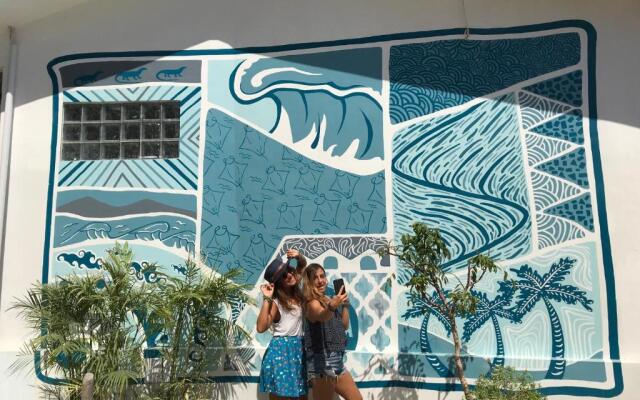 Seaesta Komodo Hotel & Hostel