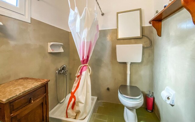 Beautiful Home in Melissi With 3 Bedrooms and Wifi