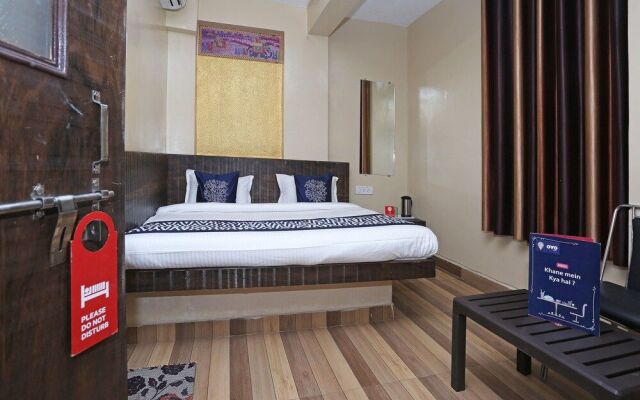 OYO 10137 Hotel Vaishnavi