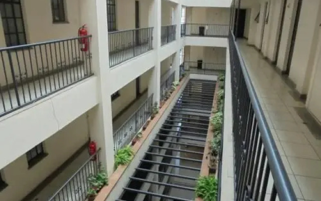 Magharibi Suites Hotel