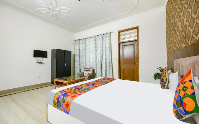 Fabexpress Winsome Inn
