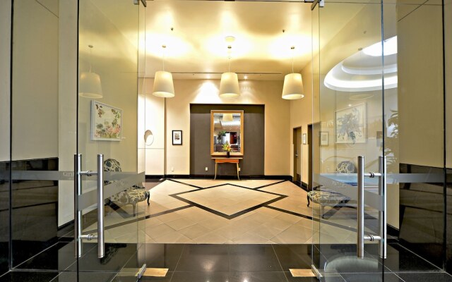 Apartment on Queen Street