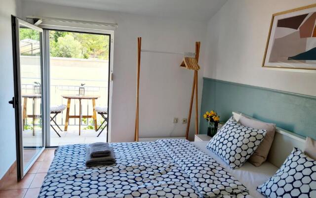 Apartment & Rooms Roza