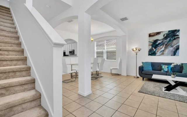 400viola 6 Bedroom Villa