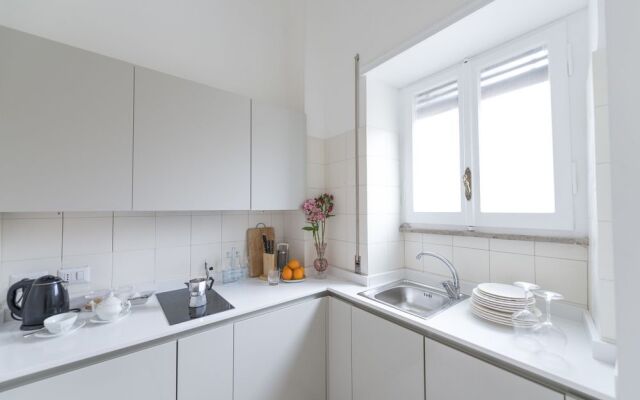 Rent In Rome - Appartamento Frezza