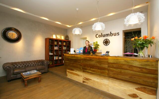 Columbus Hotel
