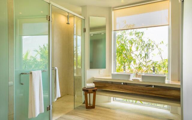 Private Canal Villa 10min to Beach