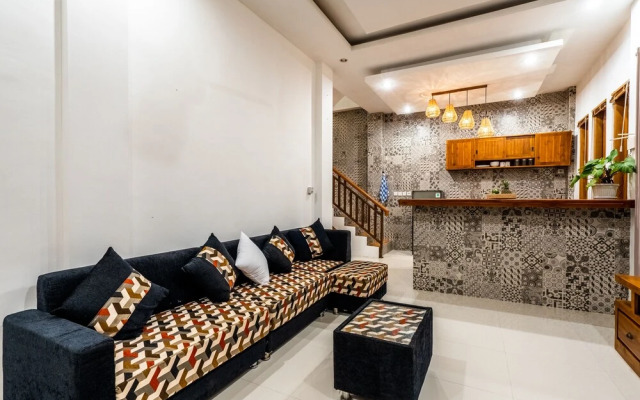 Mironia Villa