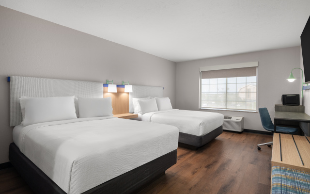 Garner Hotel Paducah West by IHG