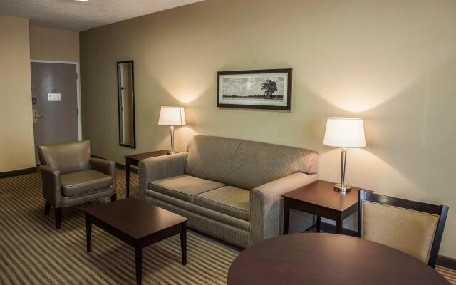 Comfort Suites Lafayette University Area