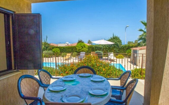 Villa Fortuna Large Private Pool Walk to Beach Sea Views A C Wifi Car Not Required - 2630