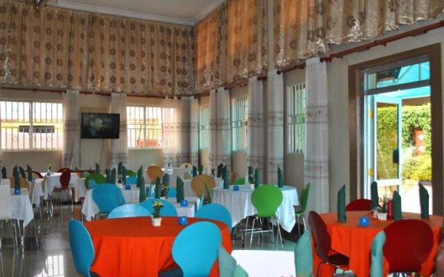 Pearl Highway Hotel